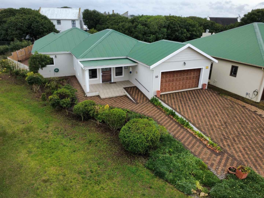 3 Bedroom Property for Sale in Stilbaai Wes Western Cape